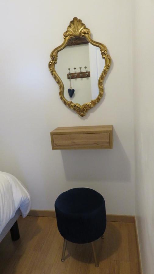 Chez Mary Poppins Apartment Вернон Екстериор снимка
