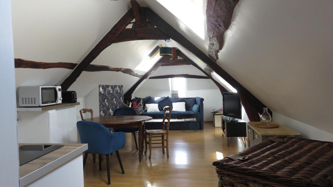 Chez Mary Poppins Apartment Вернон Екстериор снимка